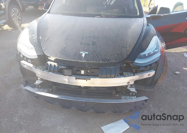 5YJ3E1EB8JF092993: 43577134