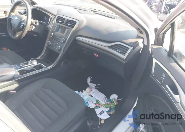 3FA6P0LU4JR103109: 43577204