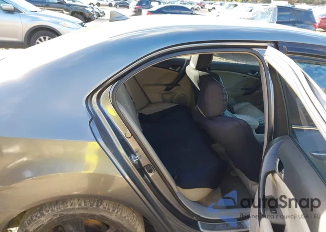 JH4CU26629C017921: 43578391