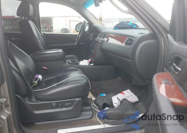 3GNFK12388G201192: 43578692