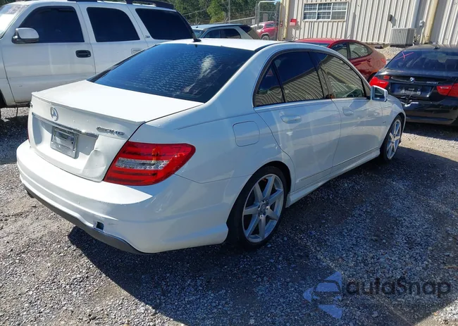 WDDGF4HB9CR217644: 43578774