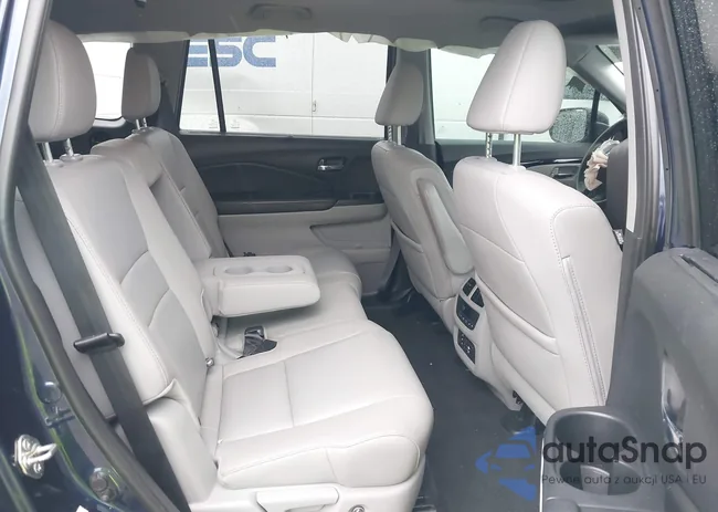 5FNYF6H93GB091686: 43578845