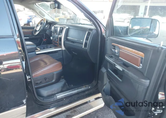 1C6RR7PT6ES105781: 43577971