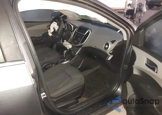 1G1JD5SH8H4130467: 43578013