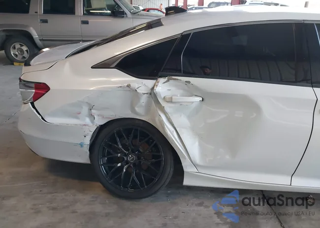 1HGCV3F28NA041164: 43578127