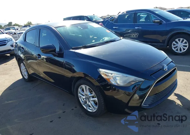 3MYDLBYV8HY183171: 43578143