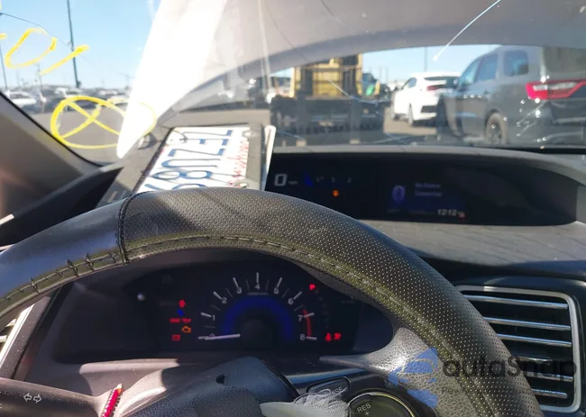 2HGFB2F53DH572184: 43578170