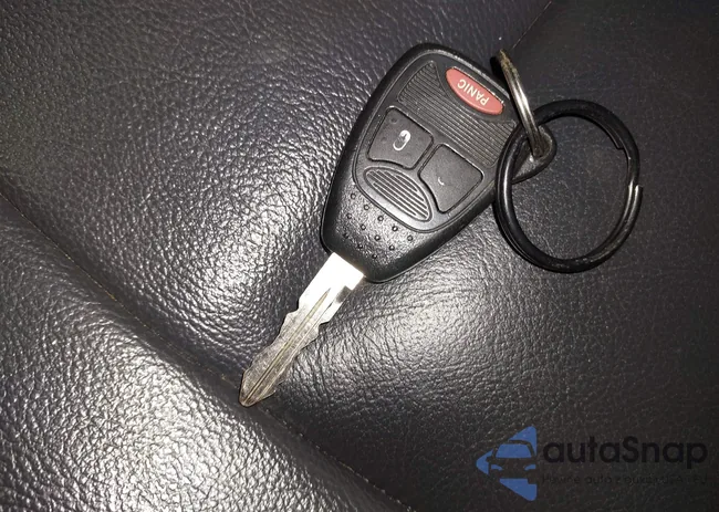 1C4NJRCB8ED880546: 43578171