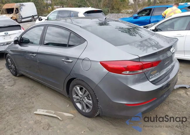 5NPD84LF3JH372938: 43579352