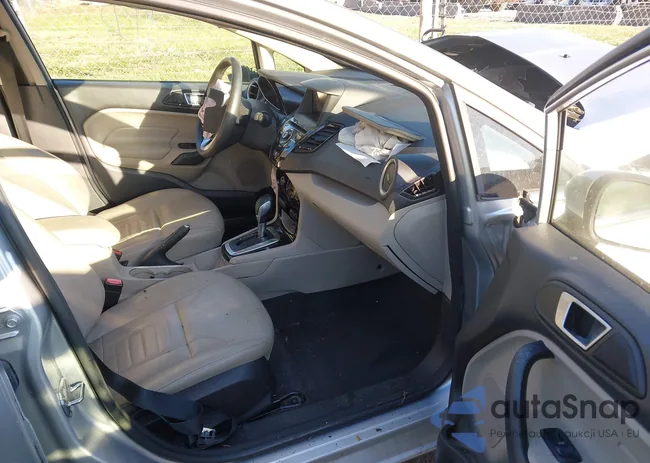 3FADP4FJ1FM208775: 43579454