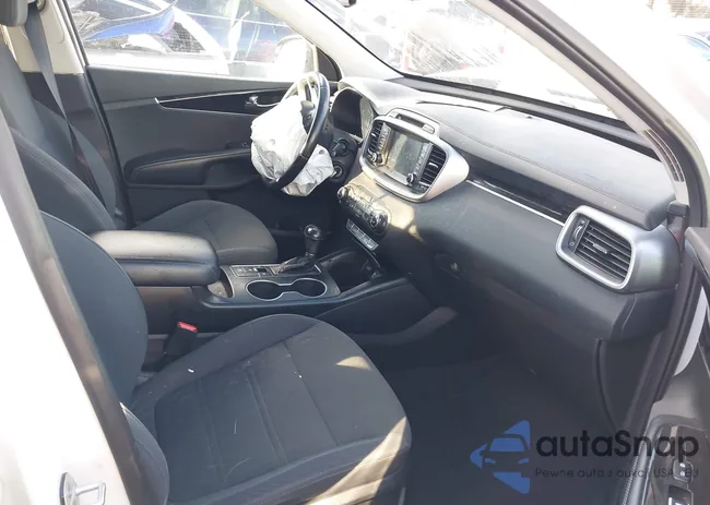 5XYPG4A58HG226840: 43579526