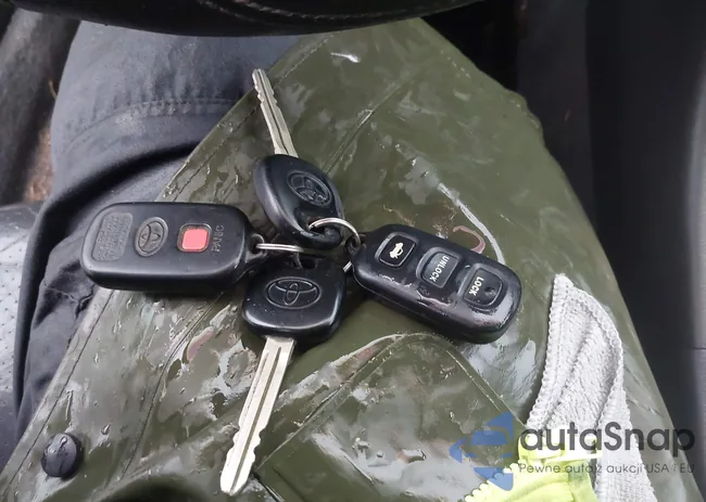 2T1FF28P42C600566: 43579551