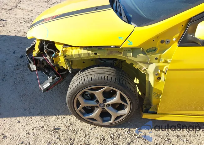 1FADP3L9XHL319740: 43579587