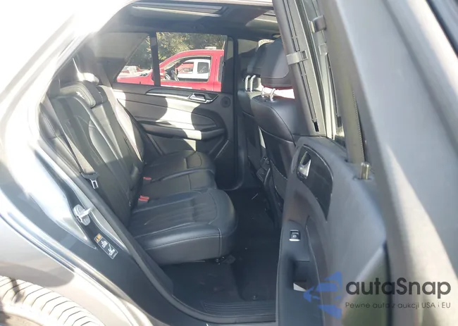 4JGDA5HB1HA968045: 43579867