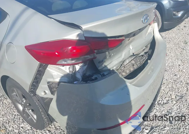 5NPD84LF1HH173168: 43579874