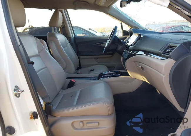 5FNYF6H95KB039646: 43579111