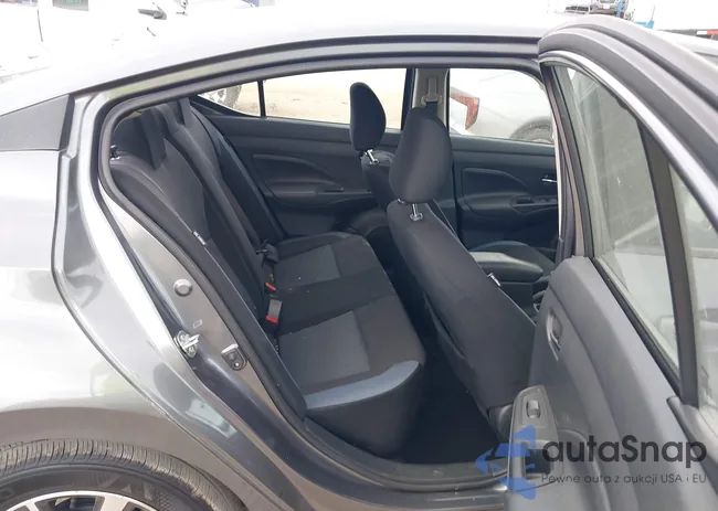 3N1CN8EV1RL904590: 43579242