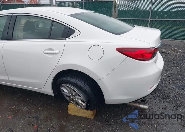 JM1GJ1U50G1418862: 43579324