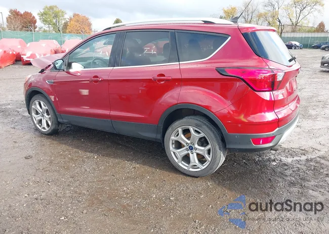 1FMCU9J92KUA74031: 43580461