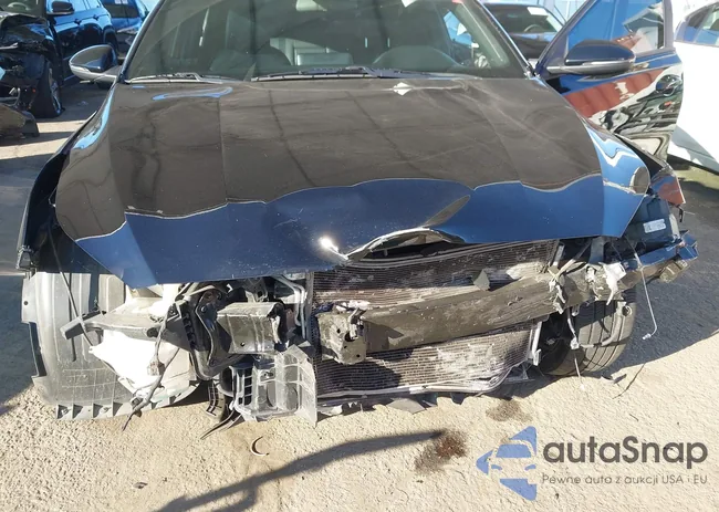 3KPF34AD1ME320810: 43580548