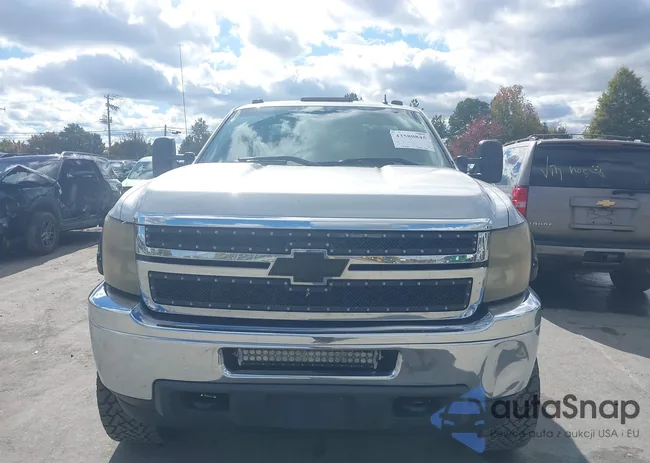 1GC0KXCG9CZ165945: 43580845