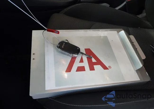 3KPF24AD8NE418771: 43580920