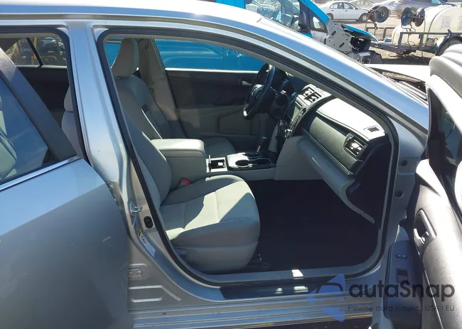 4T4BF1FK9DR295573: 43580100