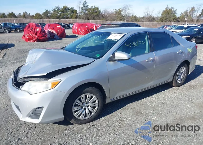 4T4BF1FK9DR295573: 43580100