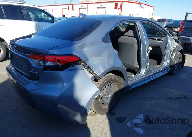 JTDBCMFE6R3066090: 43580115