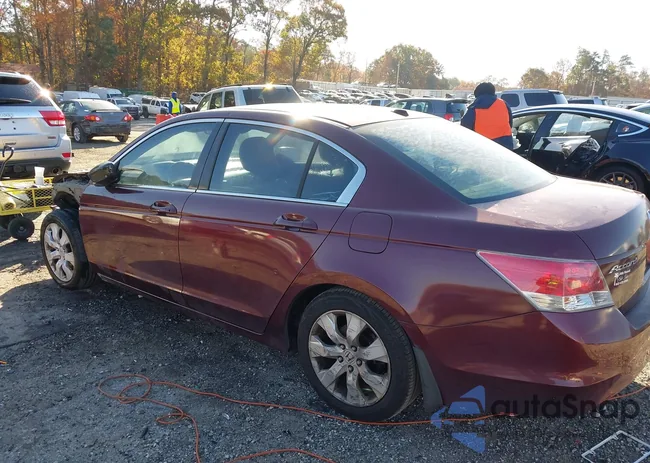 1HGCP26809A131083: 43580261