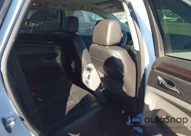 3GYFNFEY9AS651676: 43581335