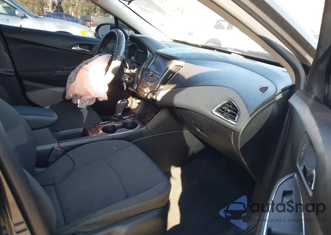 1G1BE5SM0J7233109: 43581485