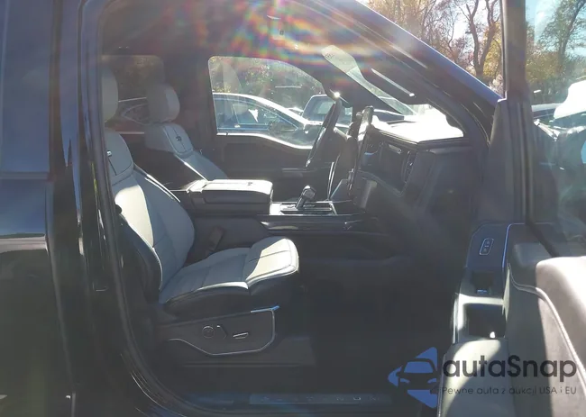 1FT6W7L73SWG11800: 43581551