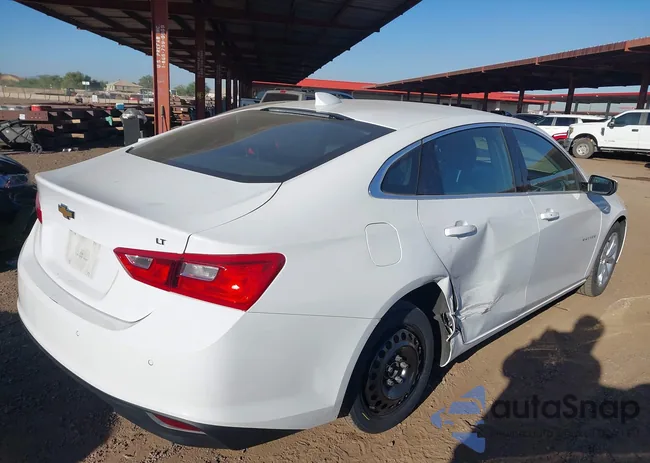 1G1ZD5ST4RF136599: 43581838