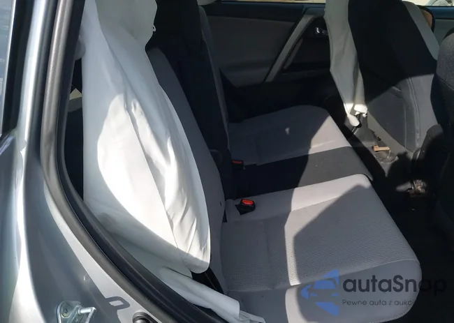 2T3RFREV3GW530029: 43581002