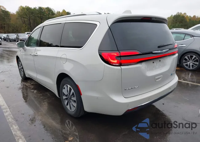 2C4RC1L7XMR581399: 43581124