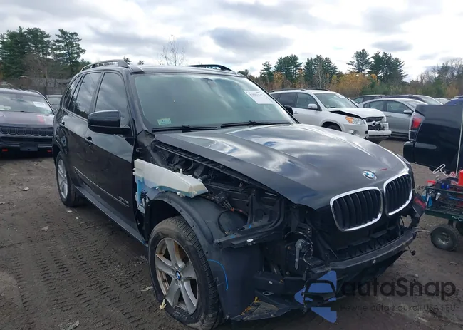 5UXZV4C58D0B23883: 43581147