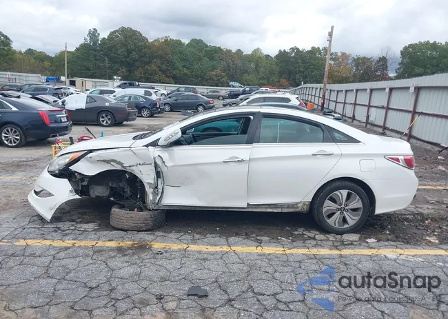 KMHEC4A46DA068479: 43581153