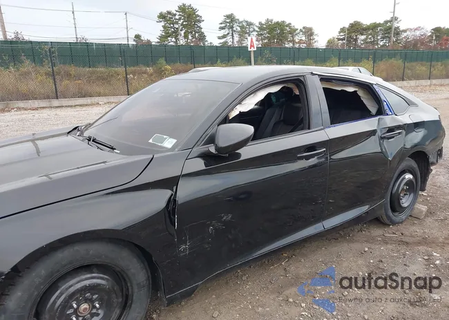 1HGCV1F32KA004426: 43582337