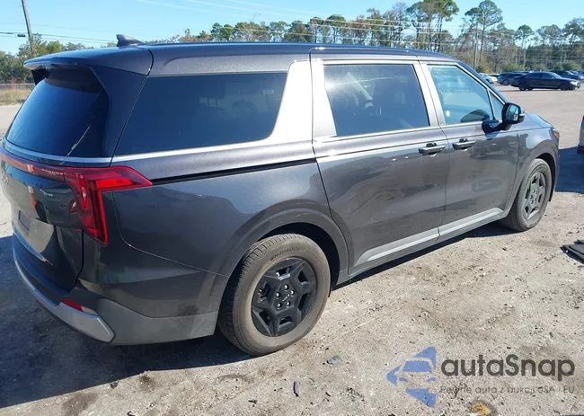 KNDNB5K35S6508209: 43582408