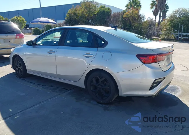 3KPF24AD2KE041365: 43582599