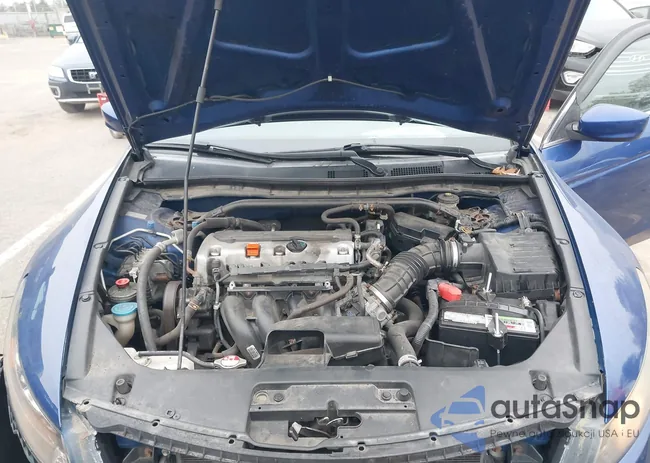 1HGCS1B84AA018563: 43582636