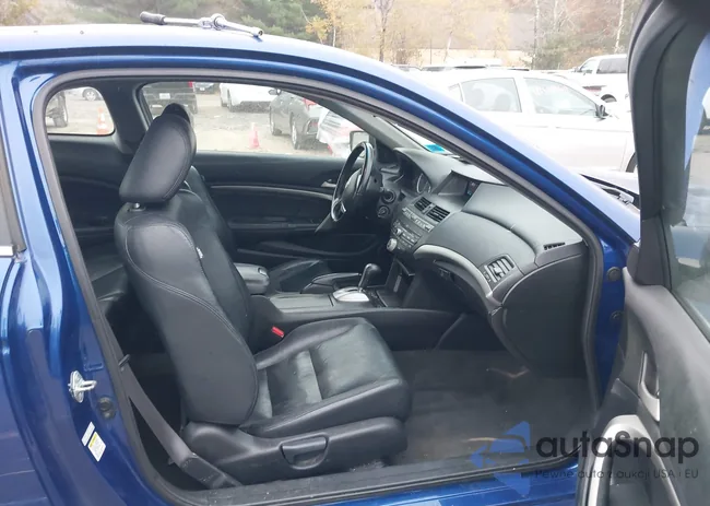 1HGCS1B84AA018563: 43582636