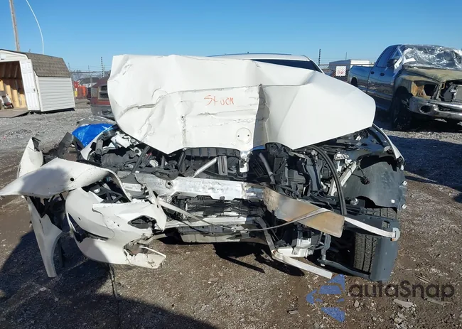 WBA5R7C05LFH52925: 43582685