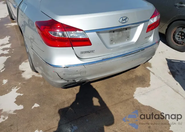 KMHGC4DD2CU173523: 43582690