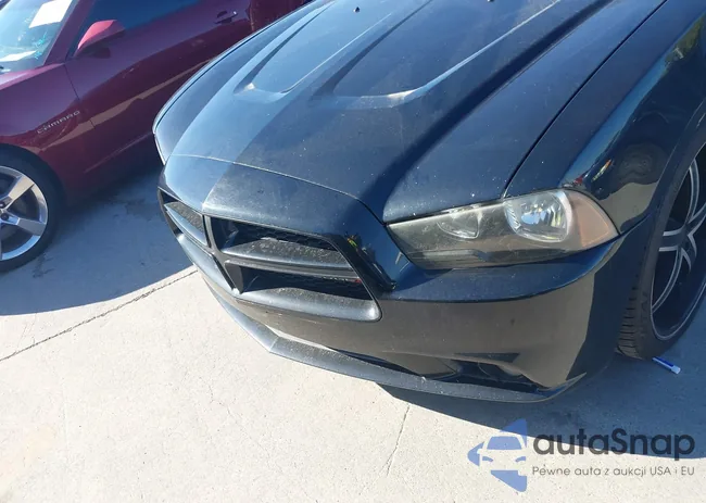 2C3CDXHG9DH537693: 43582880