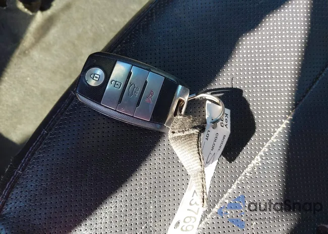 KNAFX5A80E5163844: 43582926