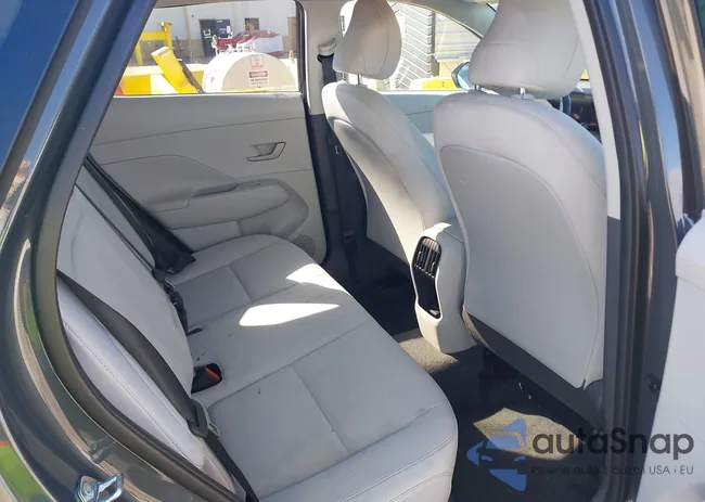 KM8HB3AB2SU286343: 43581936