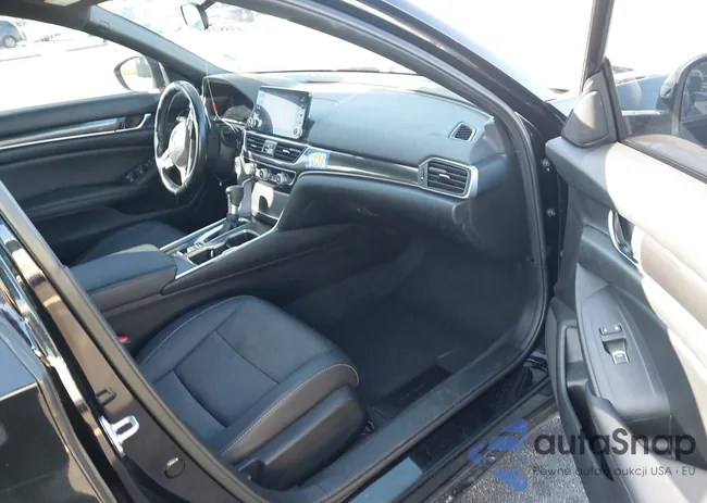 1HGCV1F3XMA022384: 43582003