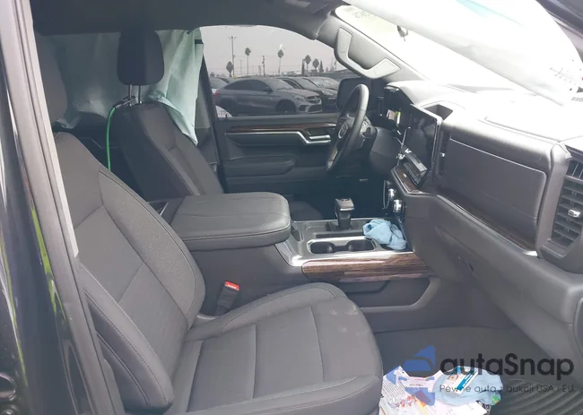 3GTPHCEDXSG263132: 43582078